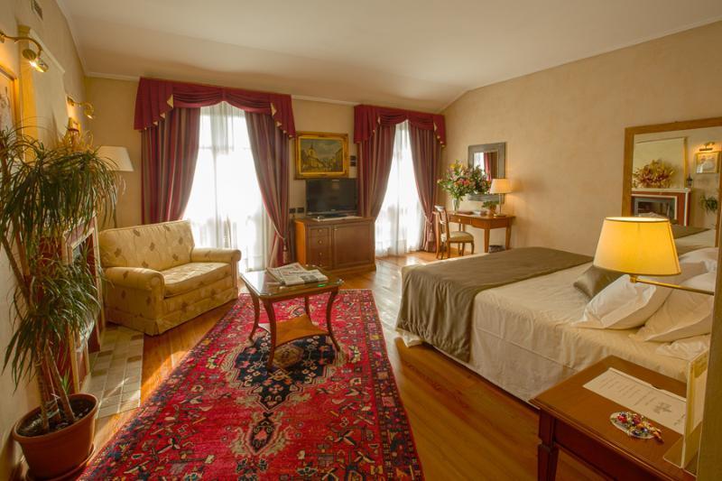 Romantic Hotel Furno San Francesco al Campo Exterior photo