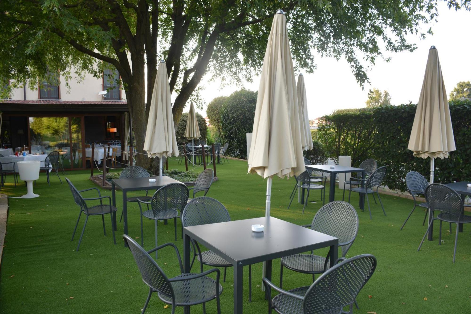 Romantic Hotel Furno San Francesco al Campo Exterior photo
