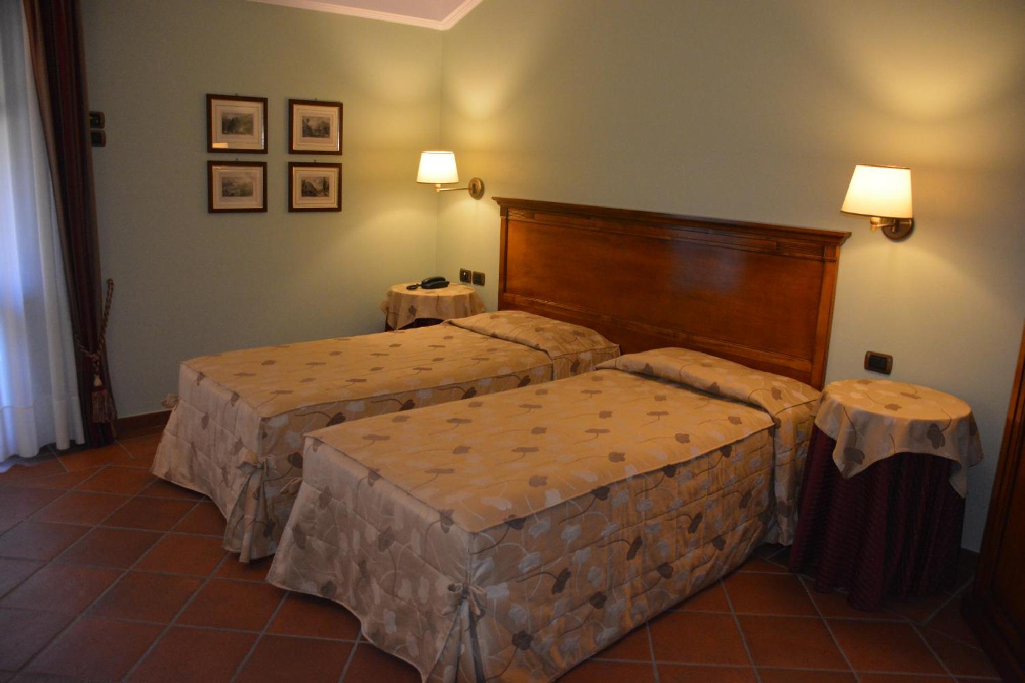 Romantic Hotel Furno San Francesco al Campo Exterior photo